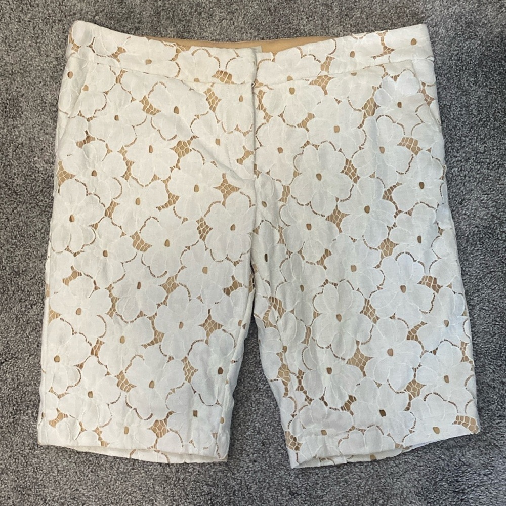 eci Lace Floral Overlay Bermuda Shorts Nude Lining Sz 12 NEW